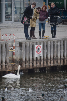 Gdynia. Niedzielne, wielkanocne popoludnie w porcie...
