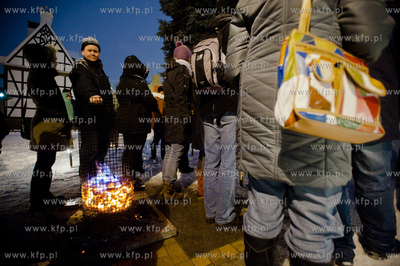 Gdansk. Zieleniec przy pomniku Jana Heweliusza. Widowisko...