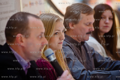 Gdansk. CH. Galeria Baltycka. Konferencja prasowa poprzedzajaca...