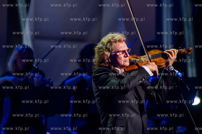 Gdynia. Teatr Muzyczny. Uroczysta Gala Otwarcia 40...