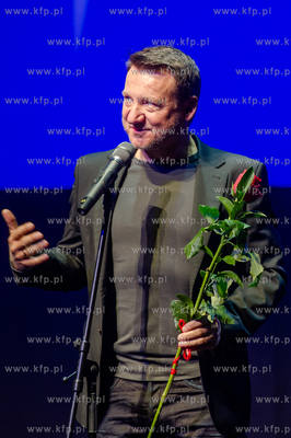 Gdynia. Teatr Muzyczny. Festiwal Filmow w Gdyni. Wprowadzenie...