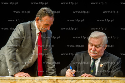 Gdansk. Europejskie Centrum Solidarnosci. Wystapienie...