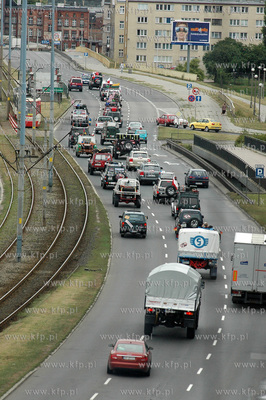 Gdansk Podwale Przedmiejskie. Nz. Samochody terenowe...