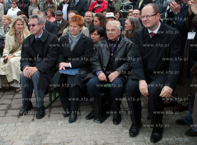 Zjazd uczestnikow Kindertransprtow i zwizane z tym...