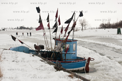 Gdansk Swibno. NZ Rybacy z portu w Swibnie na wlasna...
