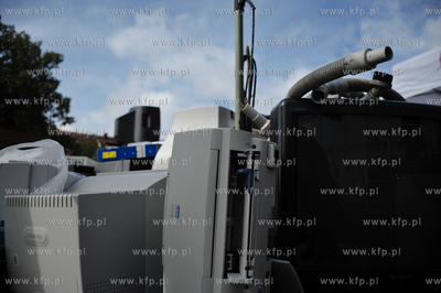 Akcja promocji segregowania smieci poparta mi. przez...