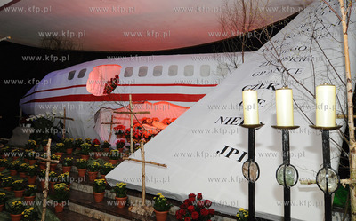 Grob Panski w kosciele Najswietszej Marii Panny Wspomozenia...