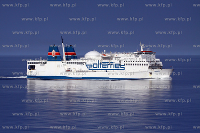 Polferries. Prom Wawel. 10.04.2015 fot. Piotr. B. Starenczak...