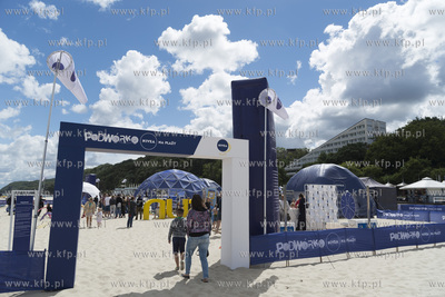 Gdynia. Podwórko Nivea na Plaży. 01.07.2018