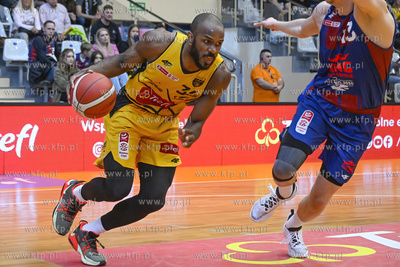 Hala 100 lecia Sopotu. Trefl Sopot vs King Szczecin...