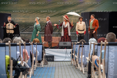 Nowy Teatr im. Witkacego w Słupsku. Plenerowy spektakl...