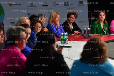 Kongres Kobiet w Ergo Arenie na granicy Gdańska i...
