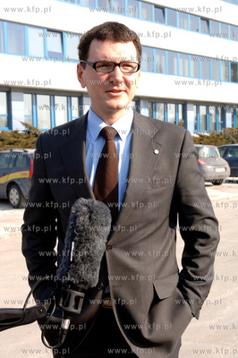 W Rafinerii Gdanksiej doszlo do wycieku w jednej z...