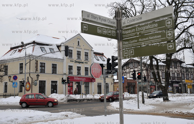 Gdansk, Oliwa. Skrzyzowanie ul. Cystersow i Starego...