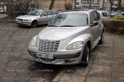 Samochody z rejestracjami spoza Gdanska zaparkowane...