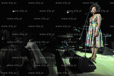 Siesta Festival 2016. Koncert portugalskiej wokalistki...