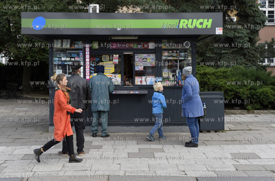 Gdańsk. Targ Węglowy.  Instalacja Jerzego Janiszewskiego,...
