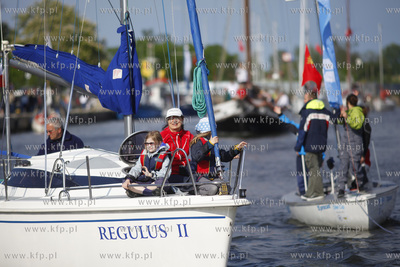 Gdansk. Oficjalne rozpoczecie sezonu zeglarskiego....
