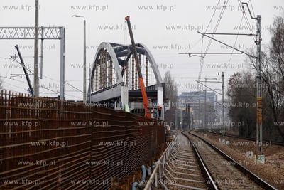 Budowa wiaduktu Pomorskiej Kolei Metropolitalnej w...
