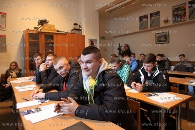 Dzien otwarty dla uczniow w Stoczni Gdansk i GSG Towers...