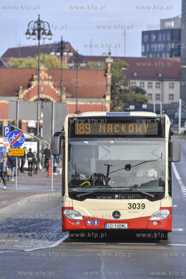 Mercedes Citaro K, linii 189 na Podwalu Grodzkim. 05.10.2020...
