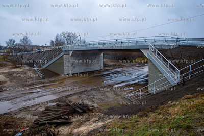 Oficjalne otwarcie wiaduktu w Niestępowie, który...