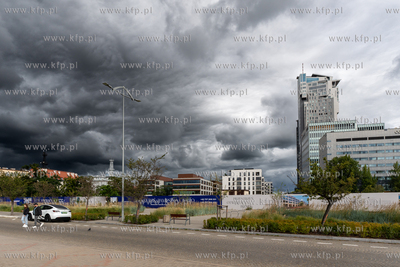 Budowa apartamentowcóe Gdynia Waterfront w miejscu...