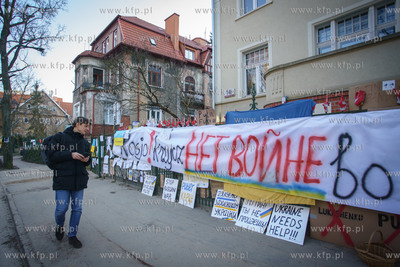 Gdańsk. ul. Batorego  konsulat generalny Federacji...