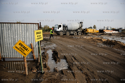Gdansk. Budowa Trasy Sucharskiego - zadanie II od wezla...