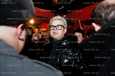 Gdansk. Gazeta Rock Cafe. Zadzwoncie po milicje! przedpremierowy...