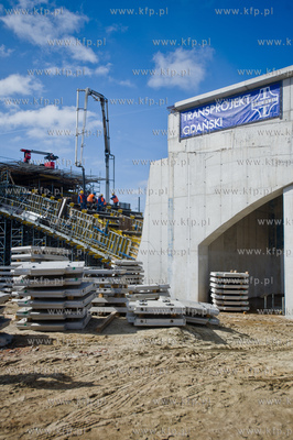 Gdansk. Budowa Pomorskiej Kolei Metropolitalnejj. 24...