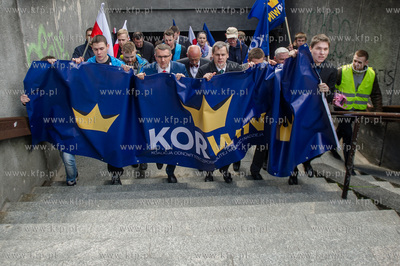 Gdansk. Manifestacja przeciwko podatkowi PIT, zorganizowana...