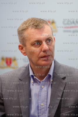 Gdansk. Urzad Miasta. Konferencja prasowa dotyczaca...