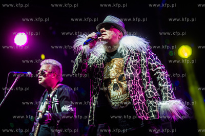 Gdańsk. Zabawa sylwestrowa na Targu Węglowym. Koncert...