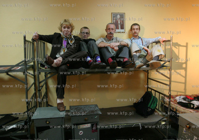 Spektakl teatralny " Pamiętniki z dekady bezdomnosci"...