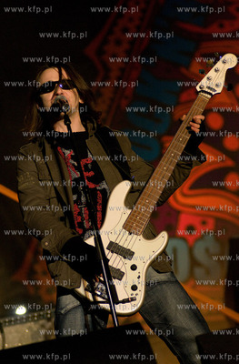 WOSP, Krakow. Scena muzyczna. Zespol Oddzial Zamkniety....