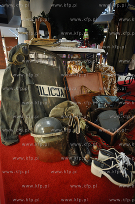 CH Medison, Przebieralnia z PRLu zorganizowana przez...