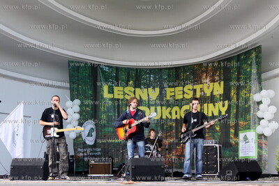 "Zwiedzaj swoj las"  Lesny Festyn Edukacyjny na Molo...