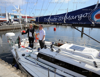 Gdynia. Pozegnanie kpt. Krystiana Szypki, ktory na...