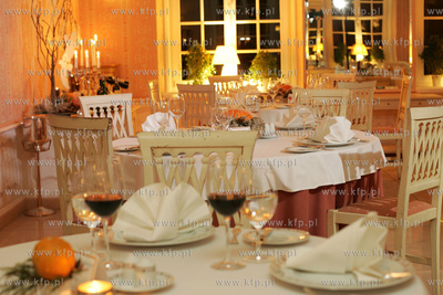 Restauracja Dwor Oliwski w Gdansku. 16.11.2005 fot....