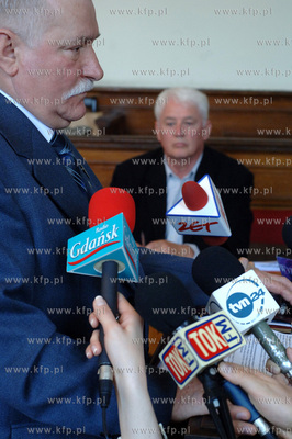 W Gdansku rozpoczal sie proces o naruszenie dobr osobistych...