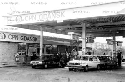Stacja benzynowa CPN nazywana od wspolpracy ze szwedzka...