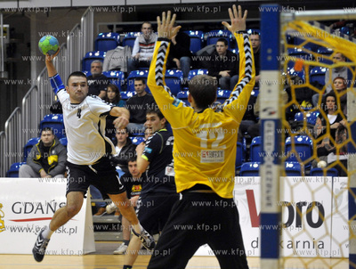Mecz pilki recznej I ligi SMS ZPR Gdansk - Wybrzeze...