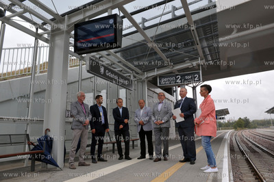Otwarcie wezlow i dojazdow do przystanku PKM Jasien...