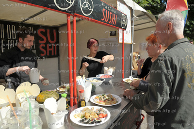 Viva Oliva swieto gdanskiej dzielnicy Oliwa. Stoisko...