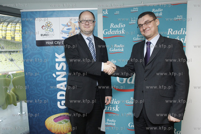 Gdańsk. PGE Arena. Podpisanie umowy o współpracy...