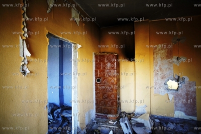 Gdańsk. Rozbiorka budynków mieszkalnych przy ul....