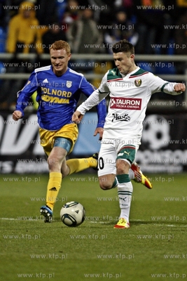 Gdynia. Ćwierćfinał Pucharu Polski w piłce nożnej...