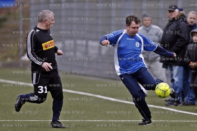 Gdansk. Boisko przy ul. Traugutta.  Sylwestrowy mecz...