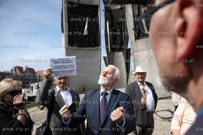 Gdansk. Uroczystosci 25 rocznicy podpisania Porozumien...